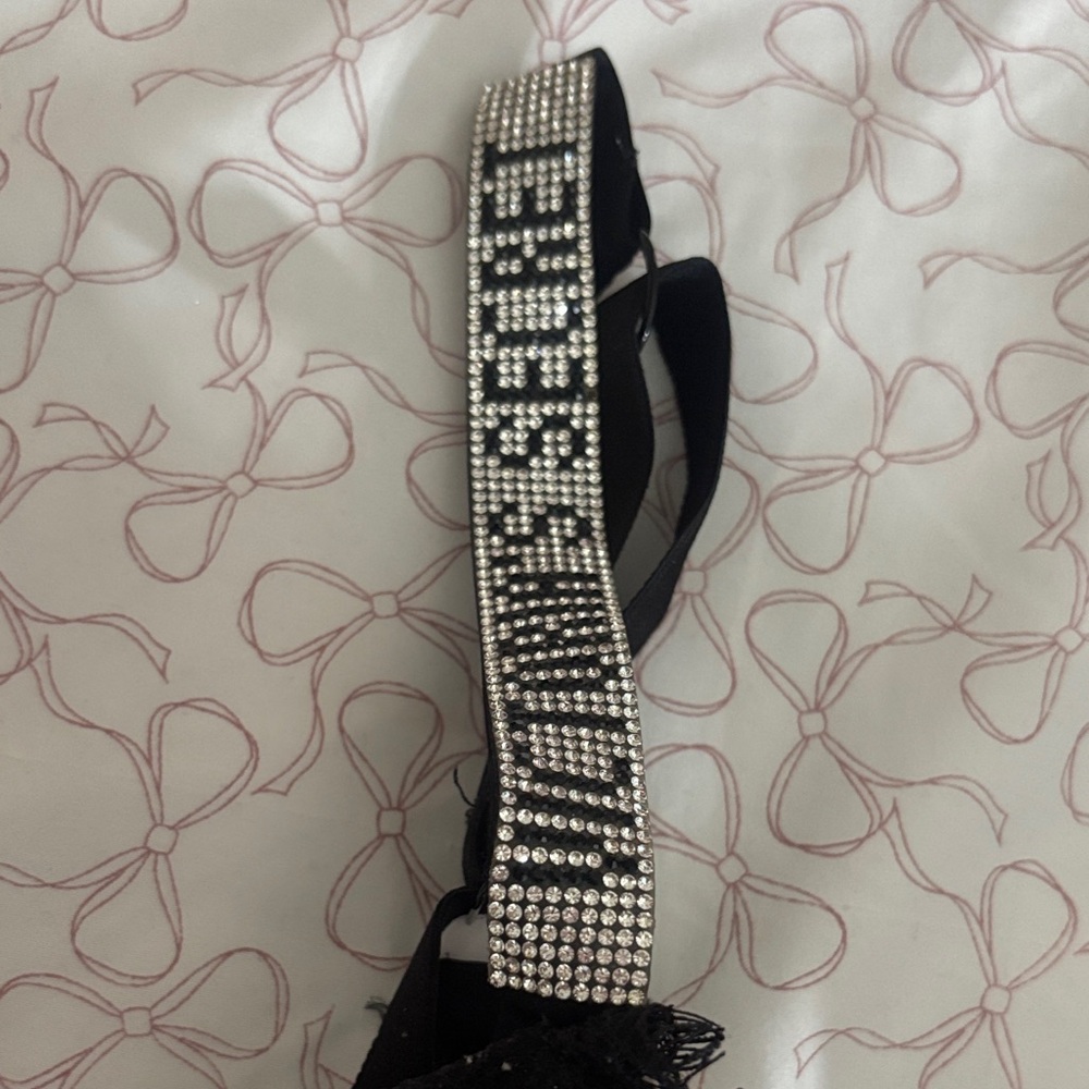 Elegant Victoria secret push up Black Lace Bra with rhinestone straps - Picture 3 of 8
